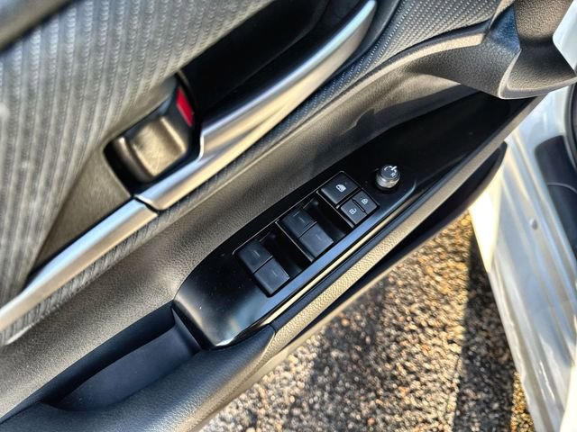 Used 2025 Toyota Camry SE image 22