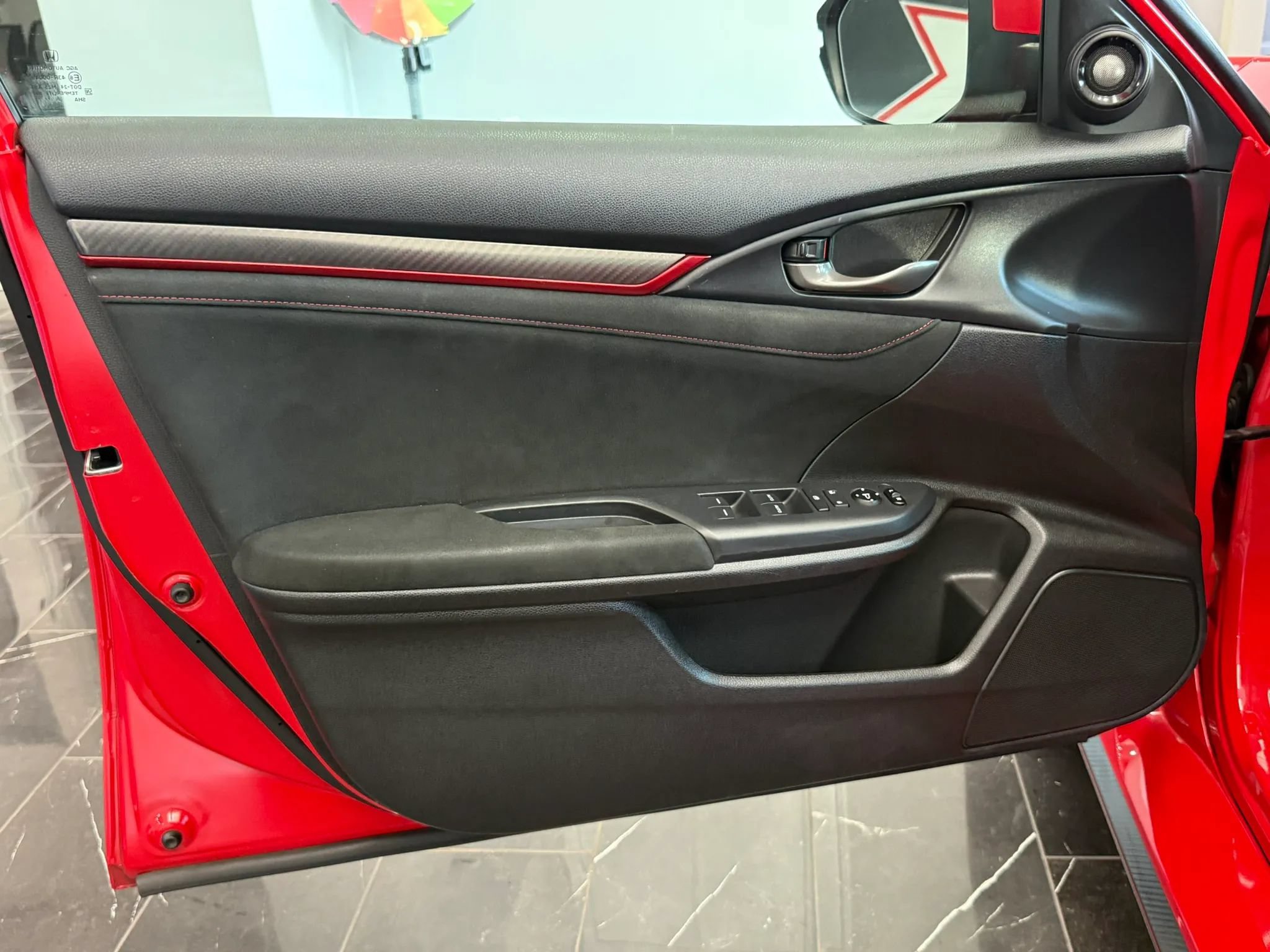 Used 2021 Honda Civic Type R image 7