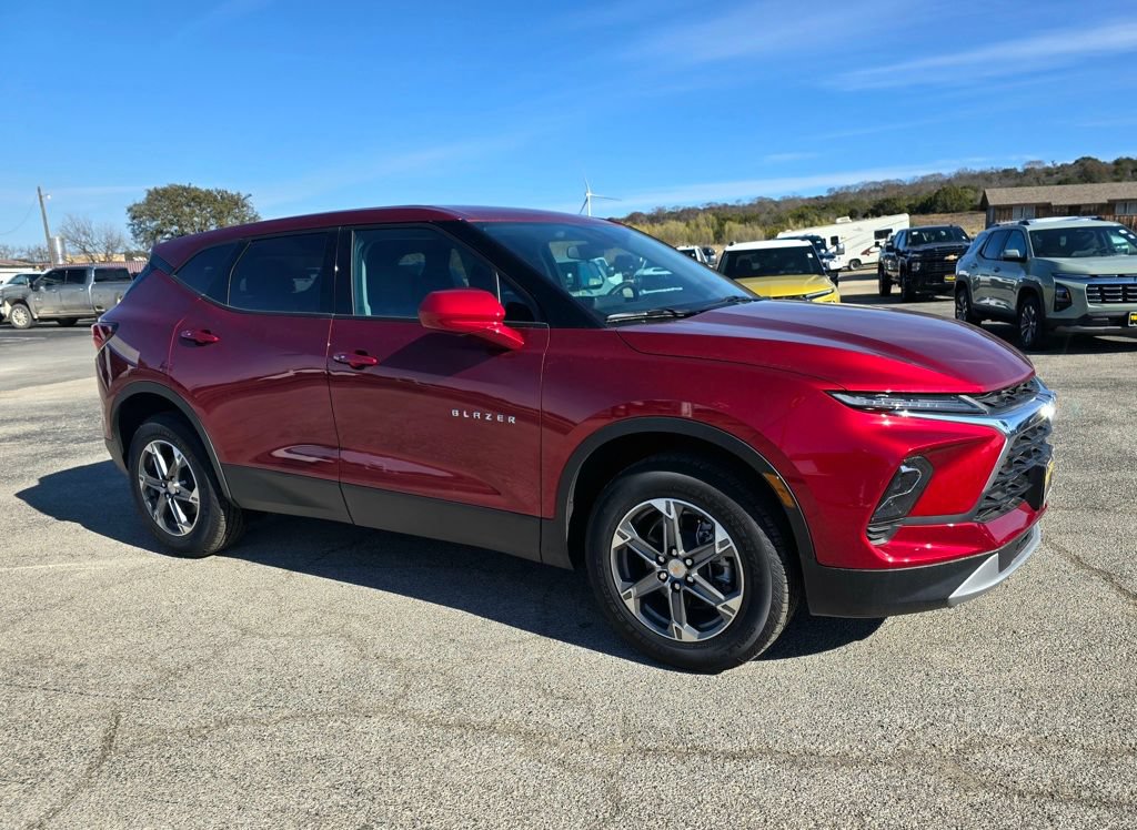 New 2025 Chevrolet Blazer LT FWD image 5