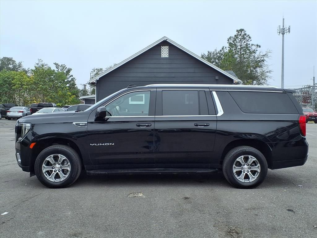 Used 2024 GMC Yukon XL SLE image 4