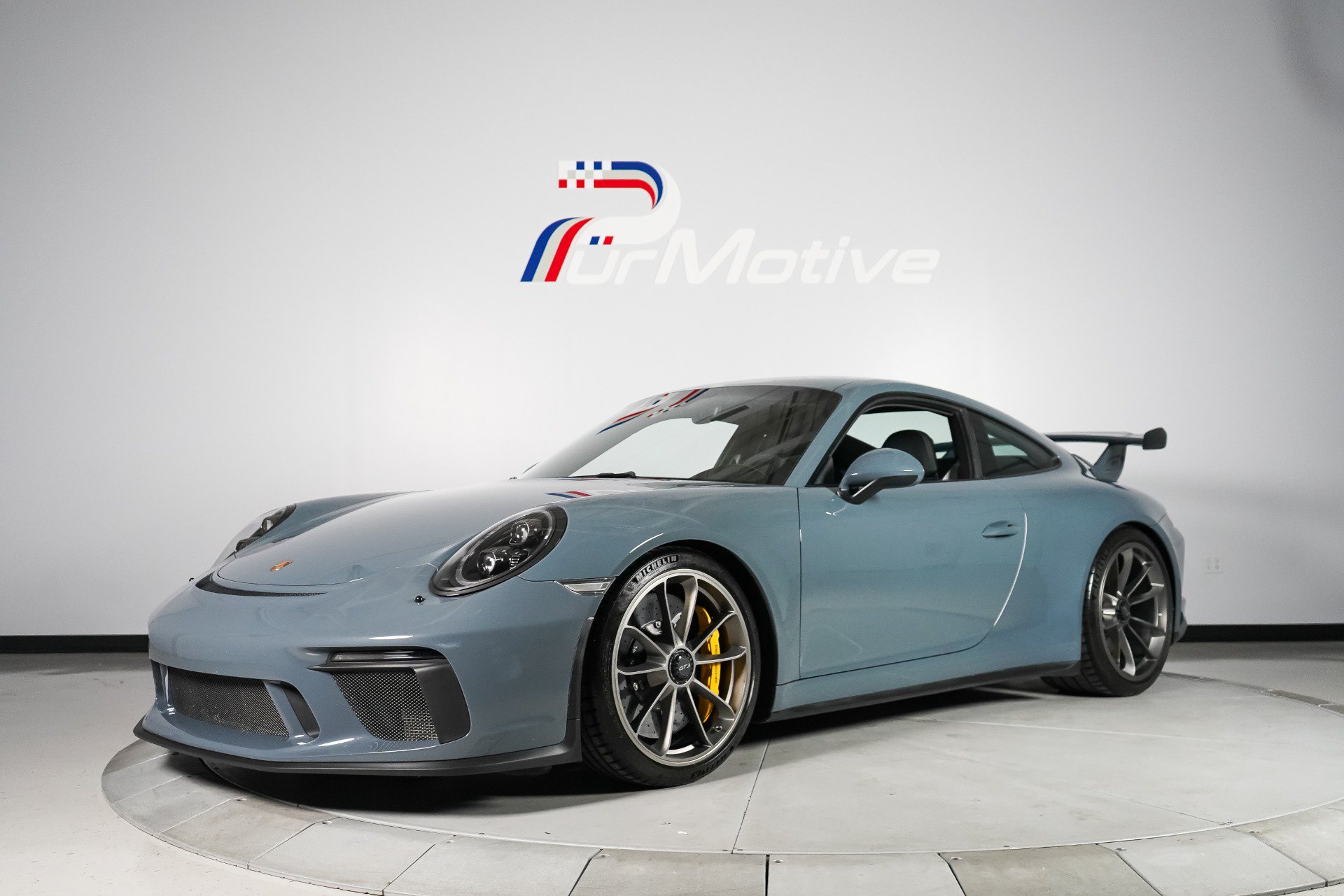 Used 2018 Porsche 911 GT3 RWD image 1