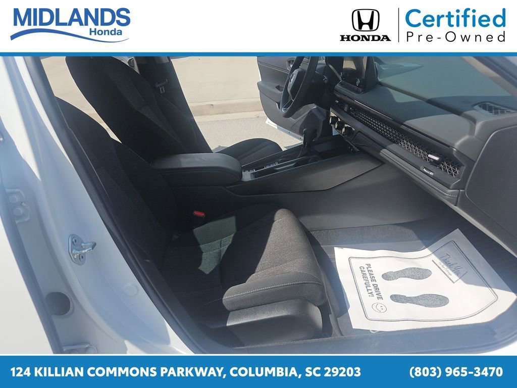 Certified 2024 Honda Accord EX image 29
