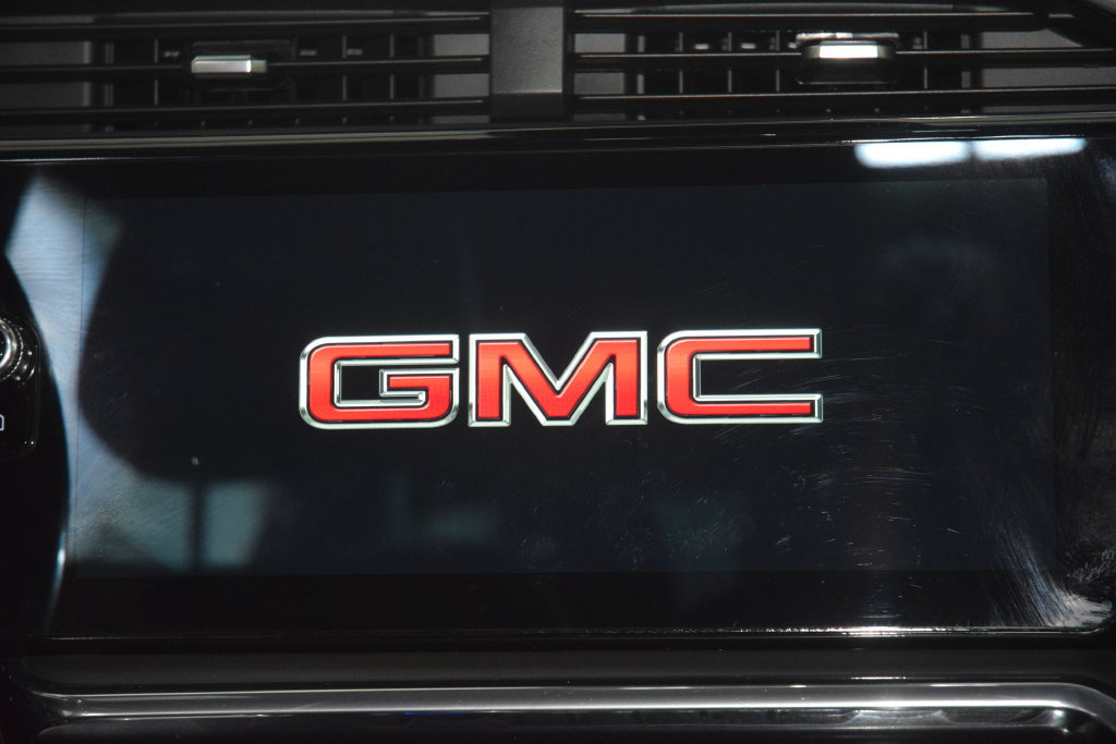 Used 2024 GMC Sierra 3500 Denali Ultimate AWD/4WD image 36