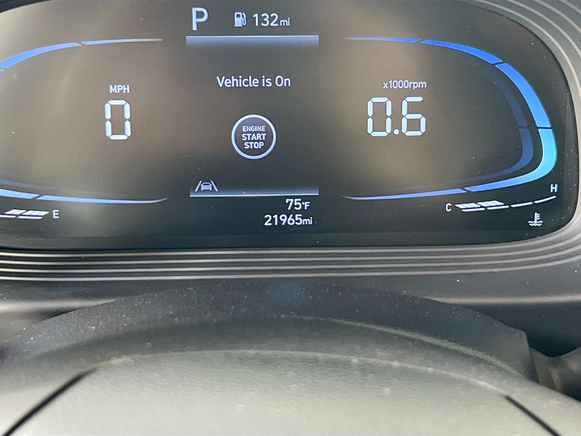 Used 2024 Hyundai Venue SEL FWD image 12