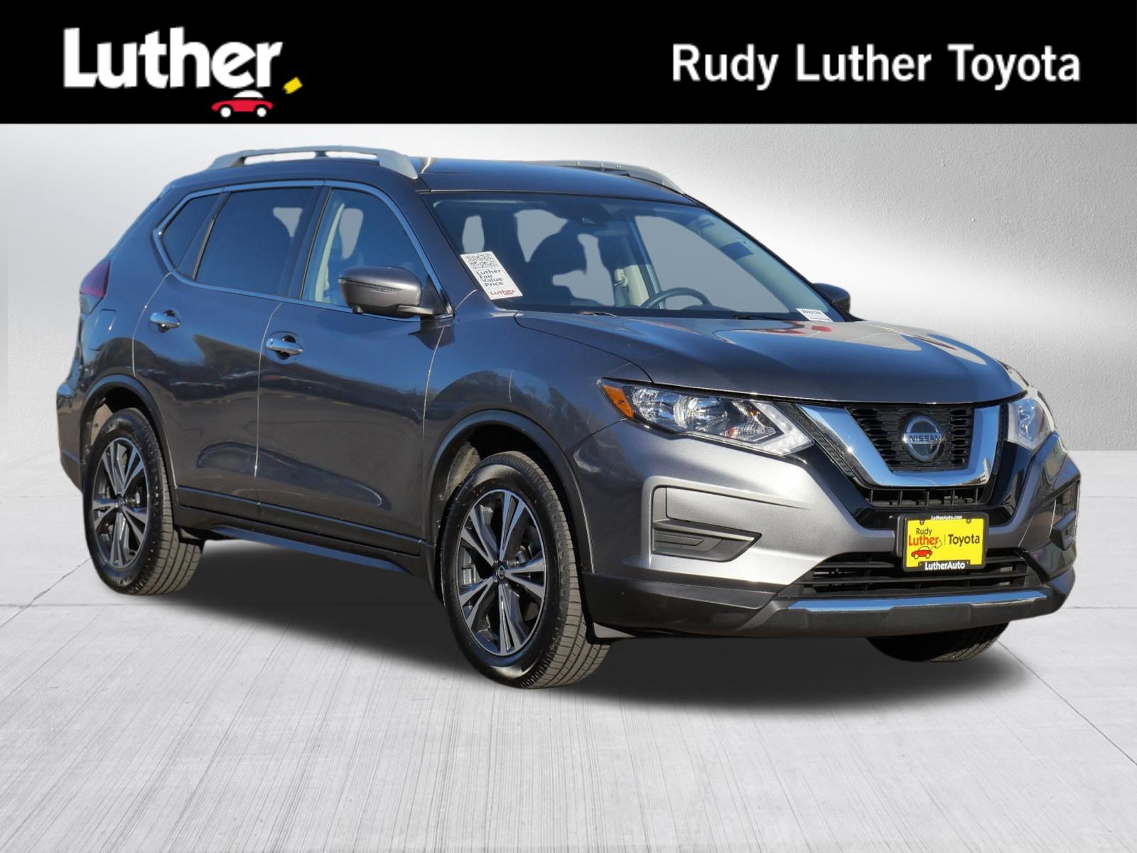Used 2020 Nissan Rogue SV w/ Premium Package
