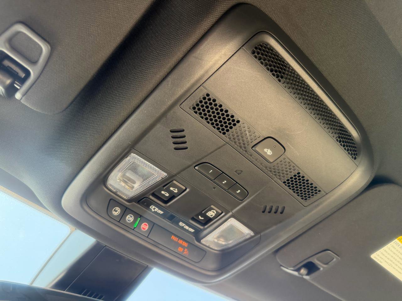 Used 2021 Cadillac XT5 Sportv w/ LPO, Floor Liner Package image 15