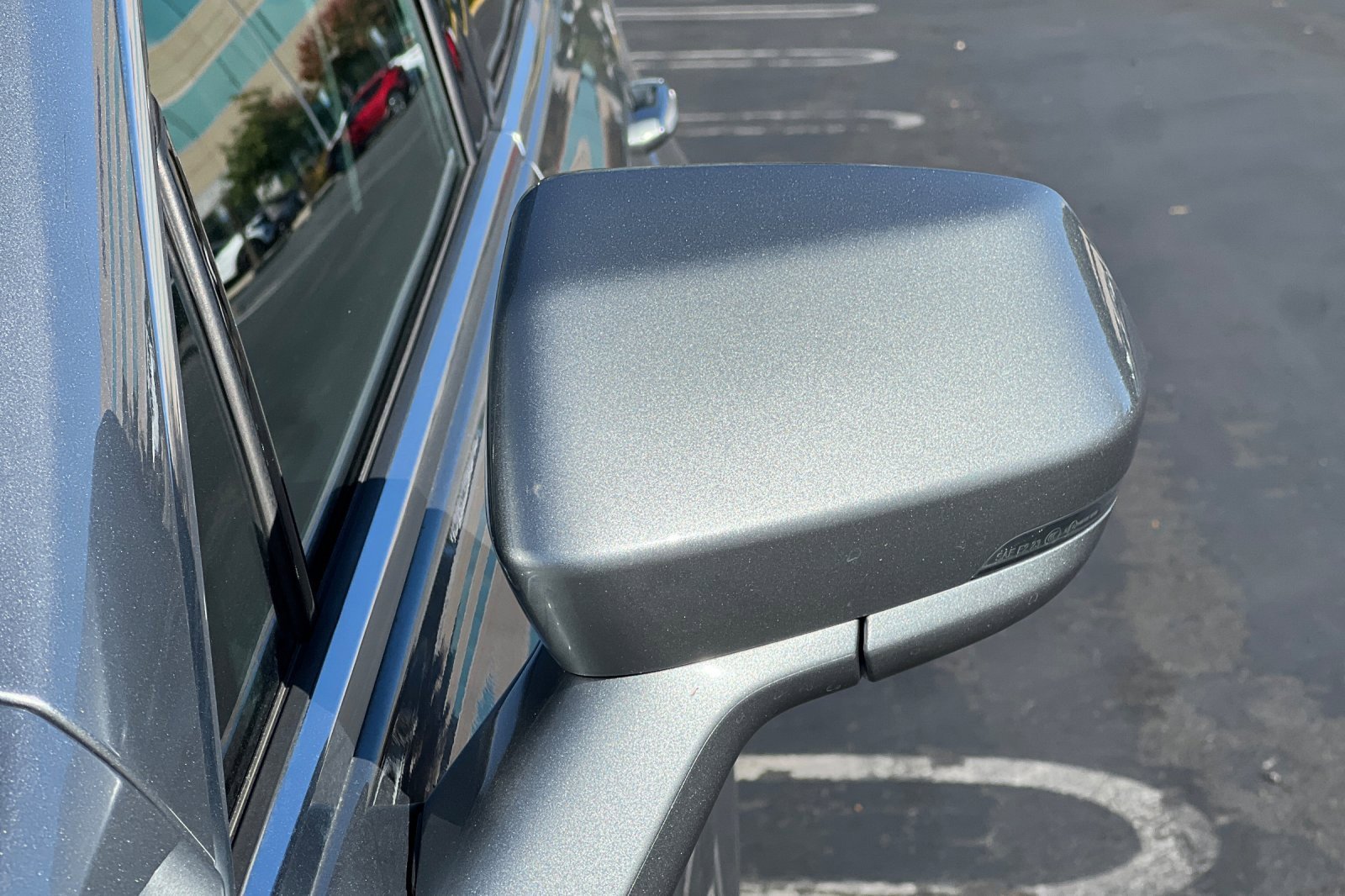 Certified 2024 Cadillac XT4 Premium Luxury image 54