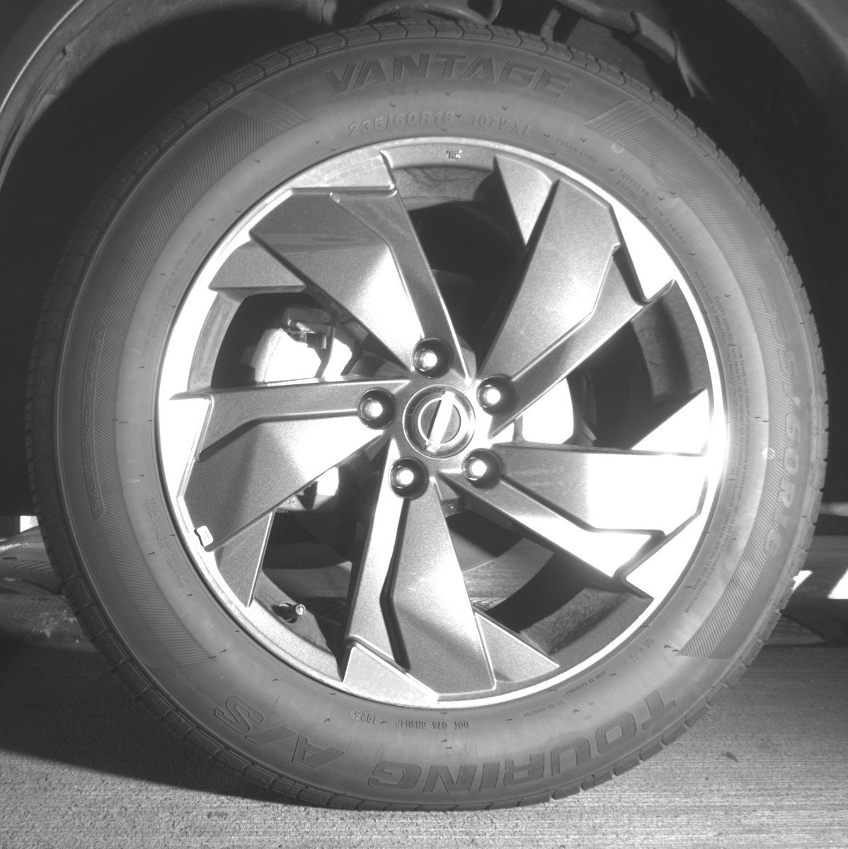 Used 2025 Nissan Rogue SV AWD/4WD image 12