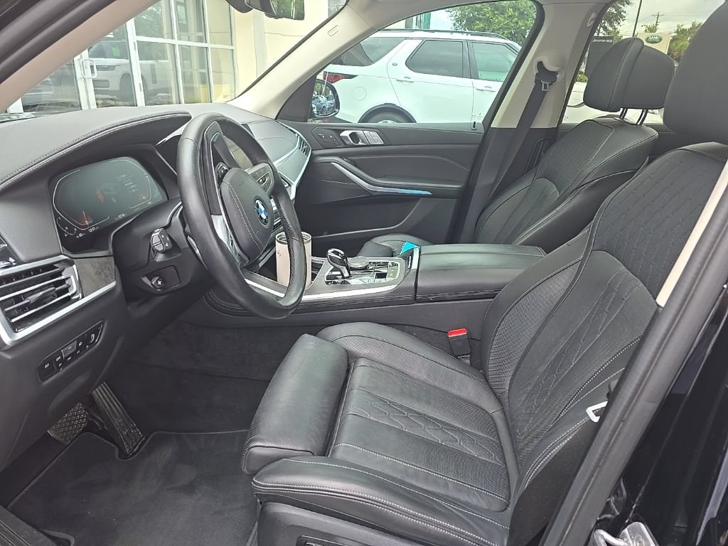 Used 2022 BMW X7 xDrive40i w/ Luxury Seating Package AWD/4WD image 8