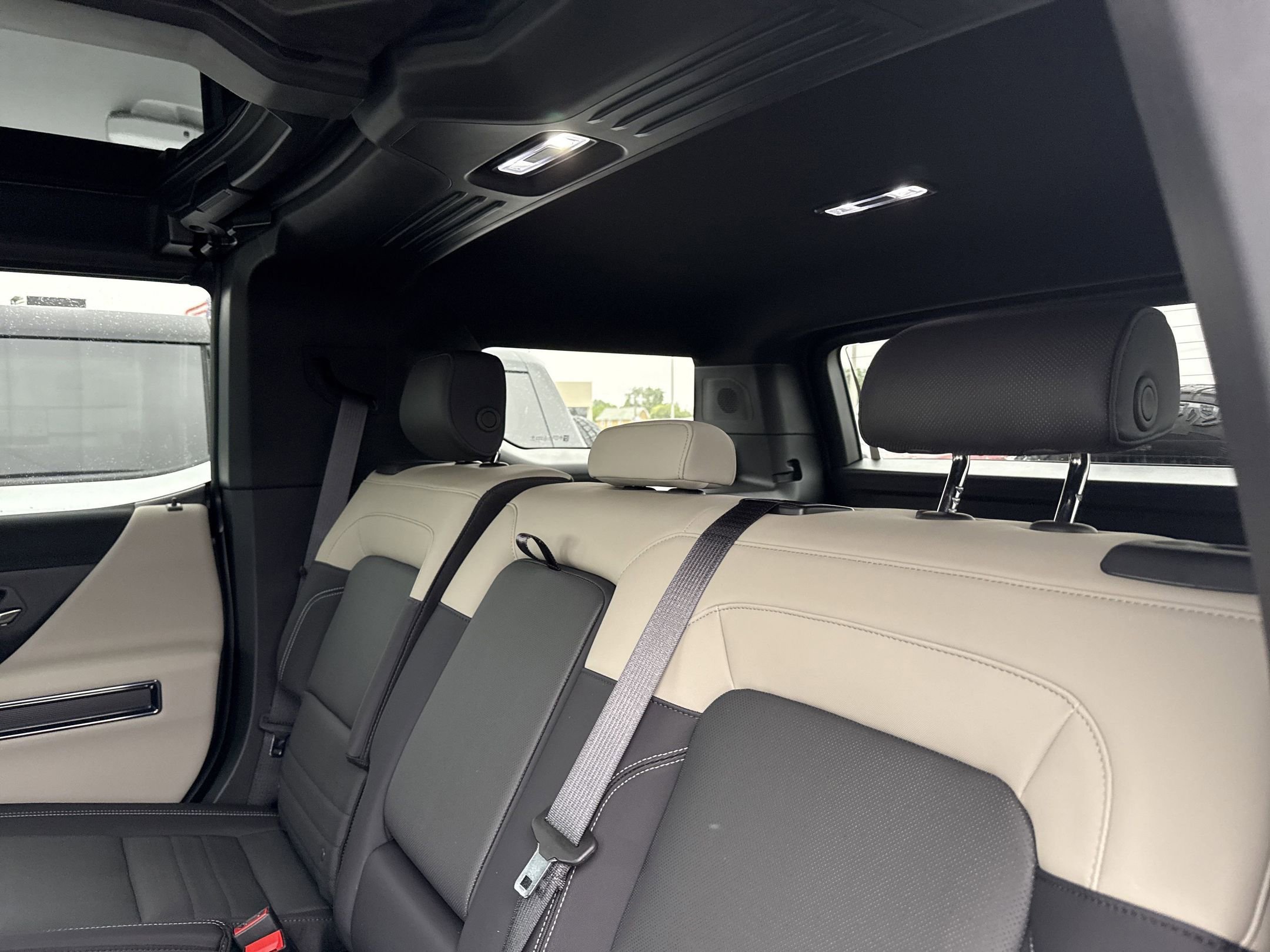 New 2026 GMC Hummer EV SUV image 21