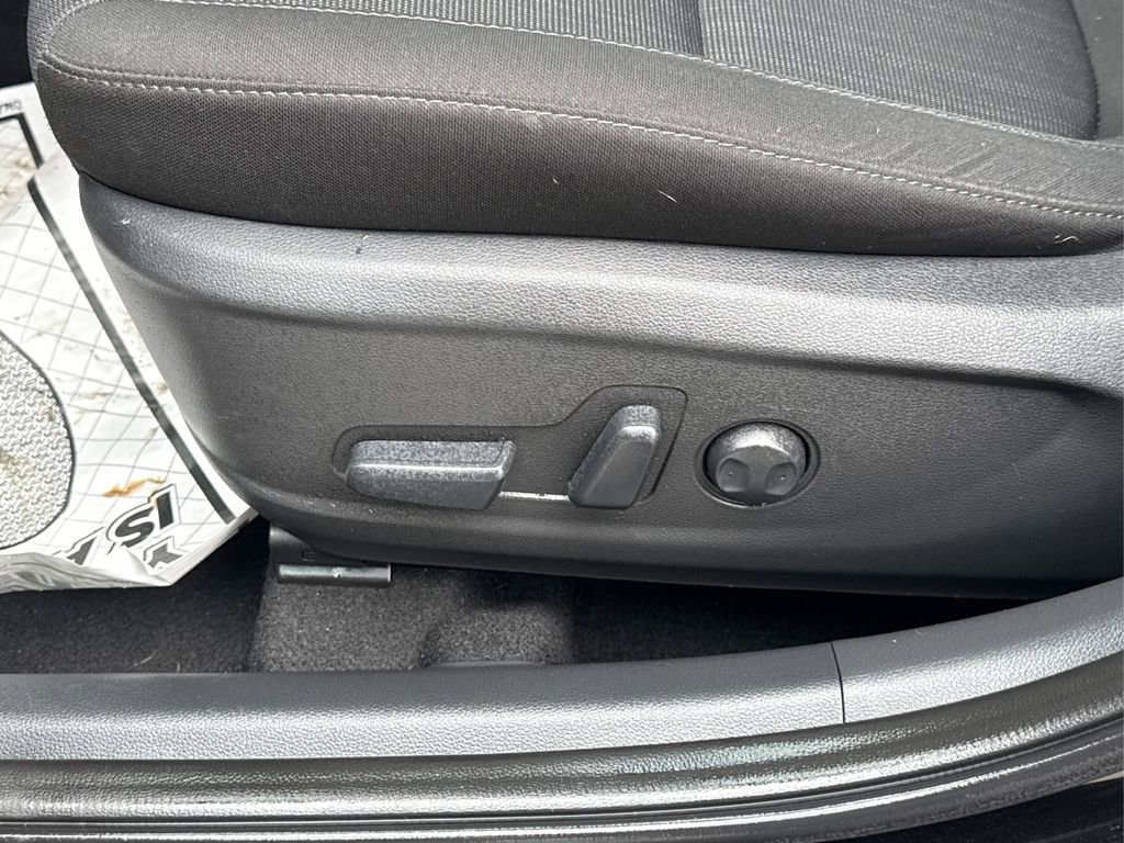 Used 2023 Hyundai Kona SEL image 32