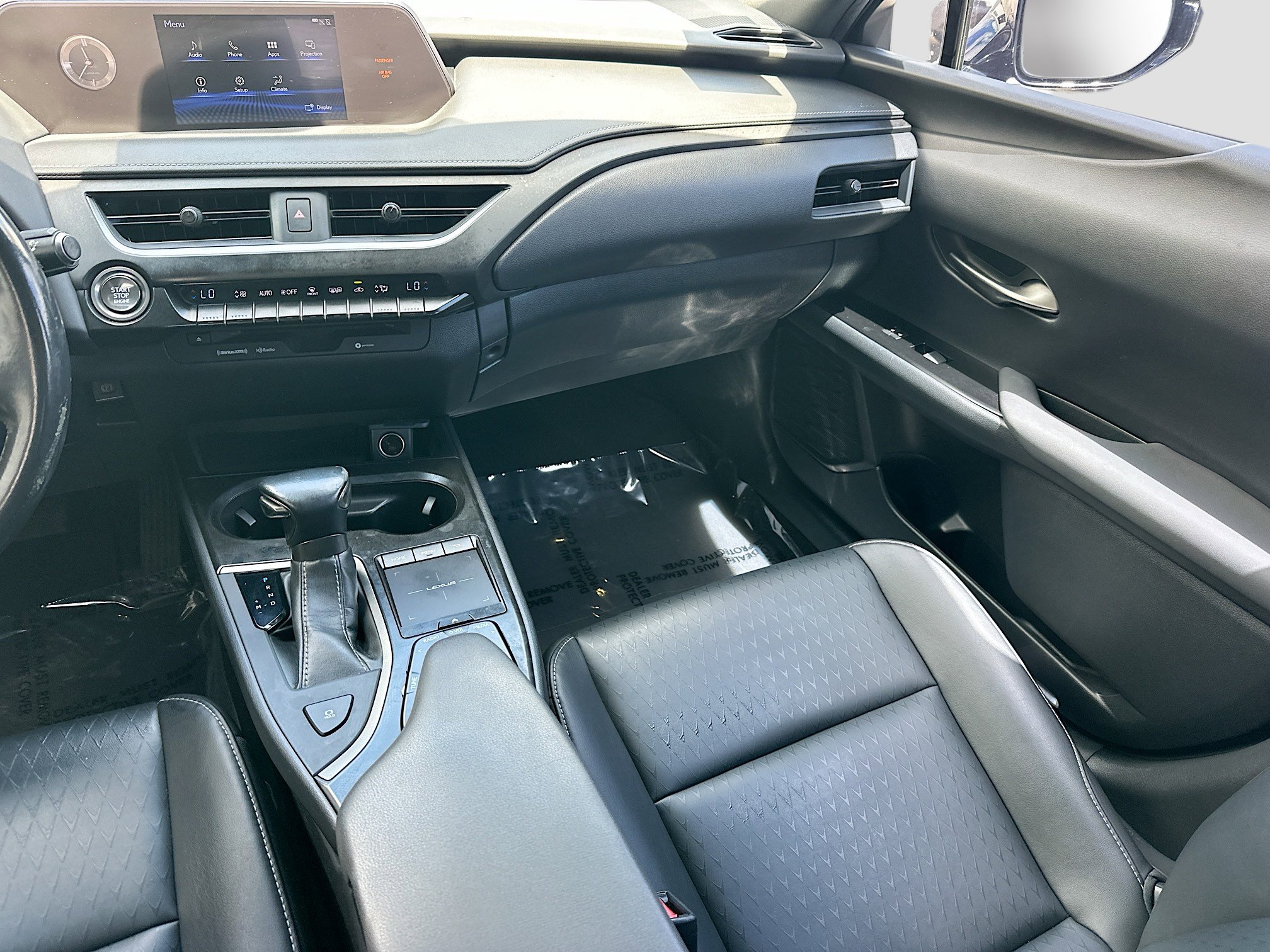 Used 2019 Lexus UX 200 FWD image 20