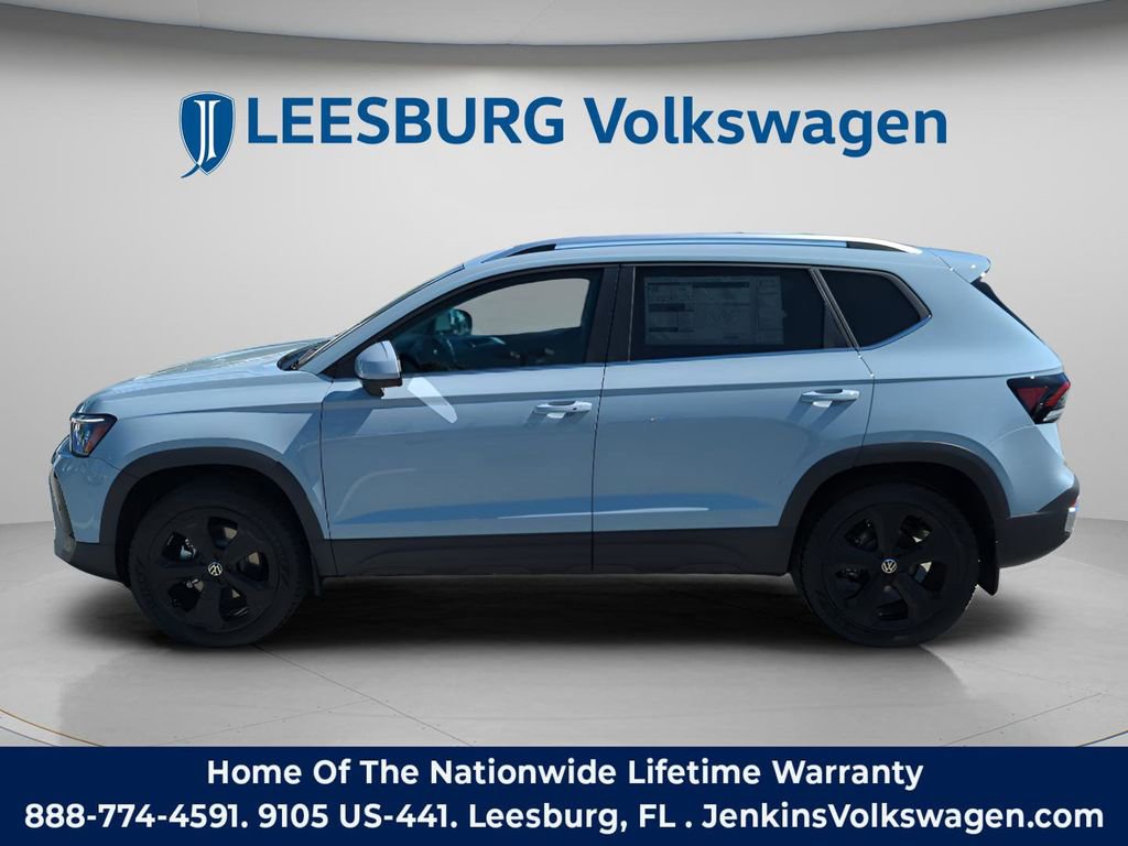 New 2026 Volkswagen Taos SEL image 11