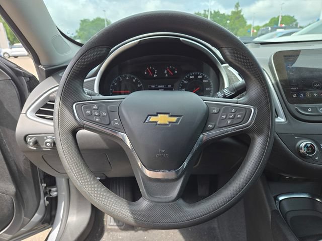 Used 2024 Chevrolet Malibu LT FWD image 23
