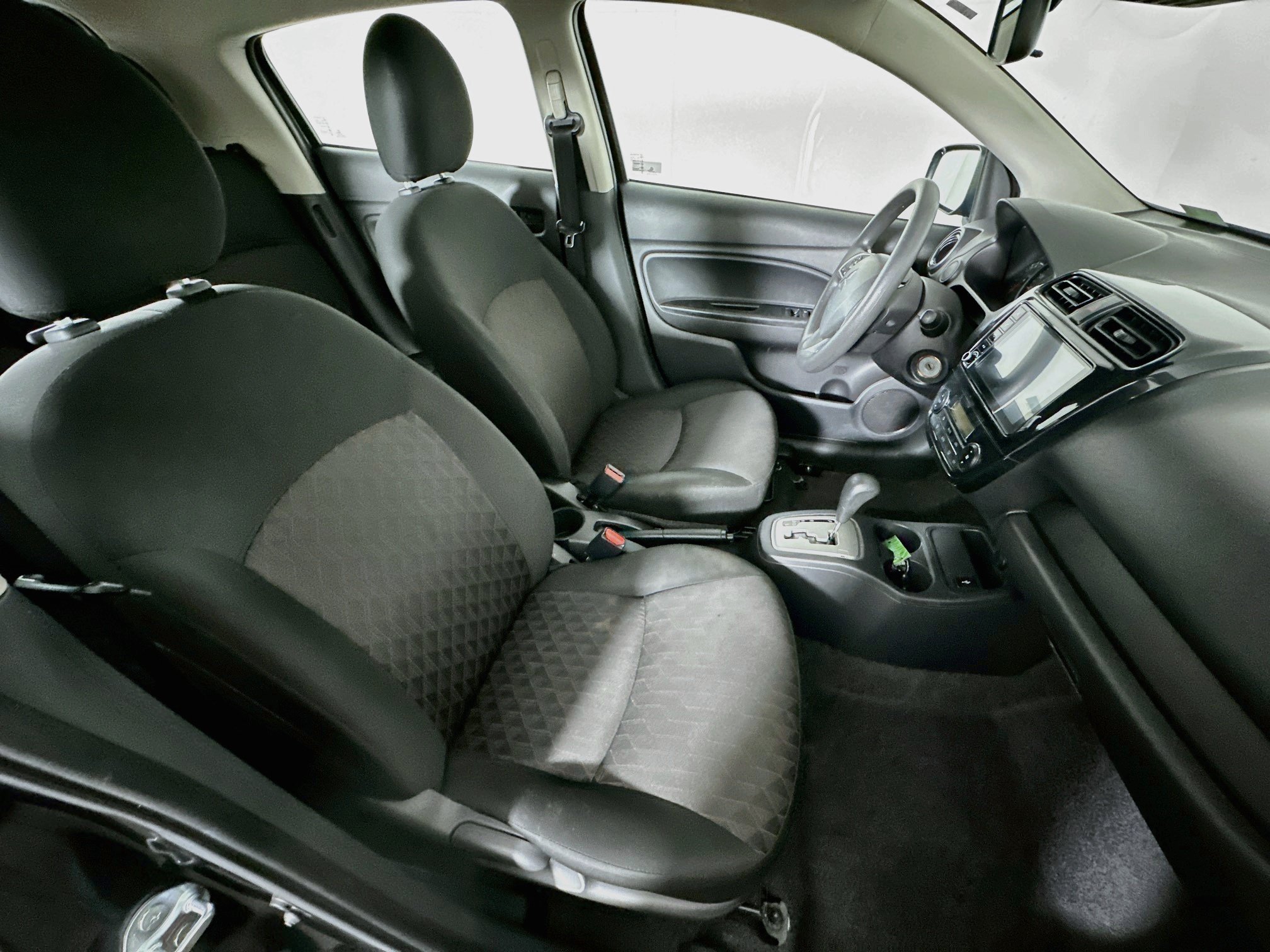 Used 2024 Mitsubishi Mirage ES FWD image 28