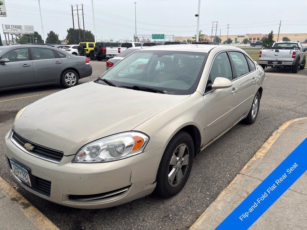 Used 2008 Chevrolet Impala LT w/ Luxury Edition Package FWD image 3
