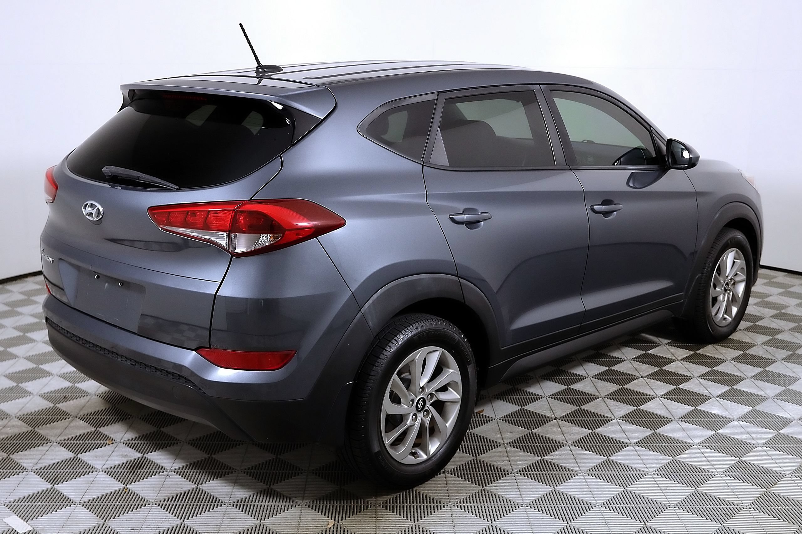 Used 2017 Hyundai Tucson SE FWD image 6