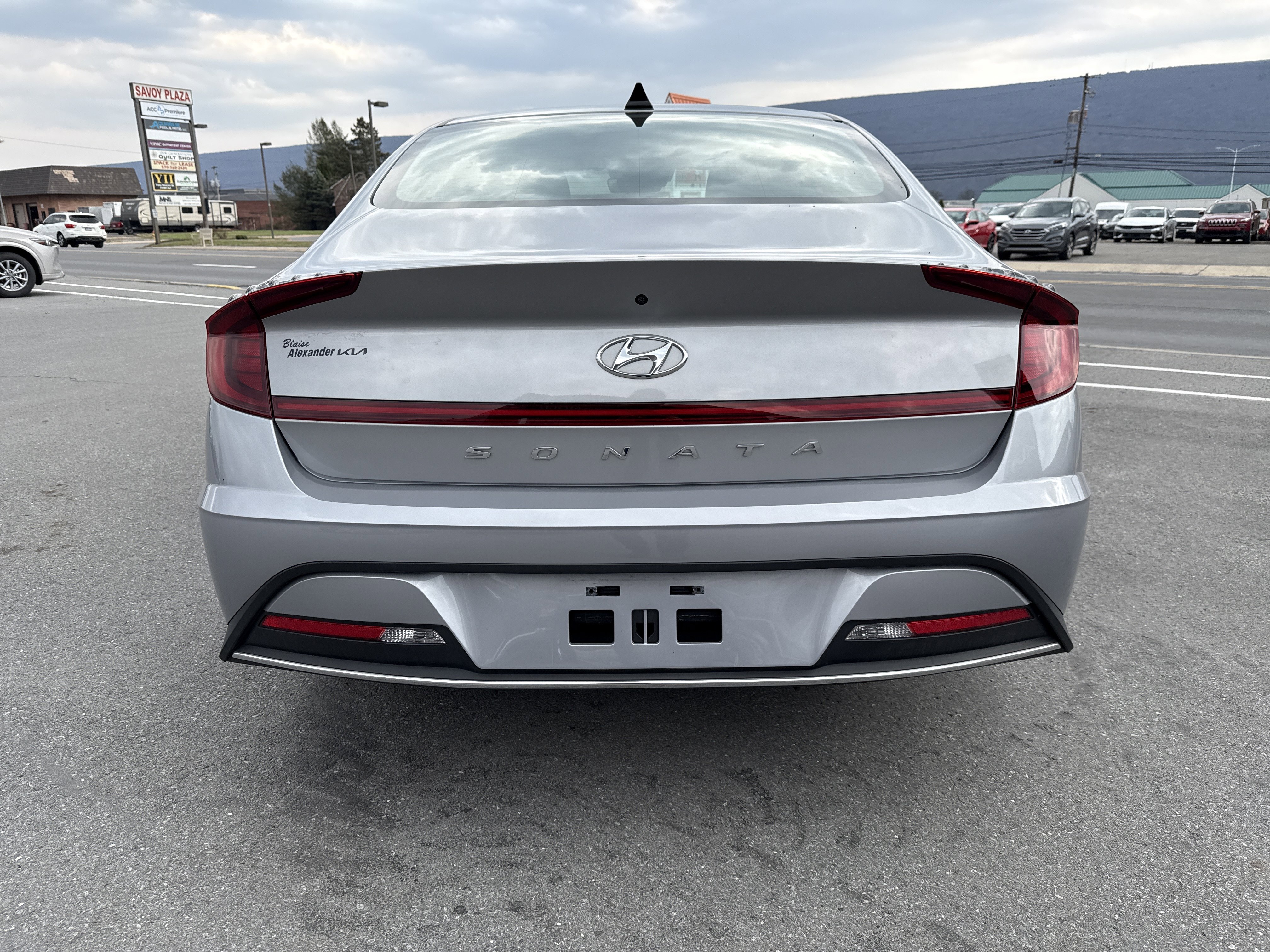 Used 2023 Hyundai Sonata SE video 4