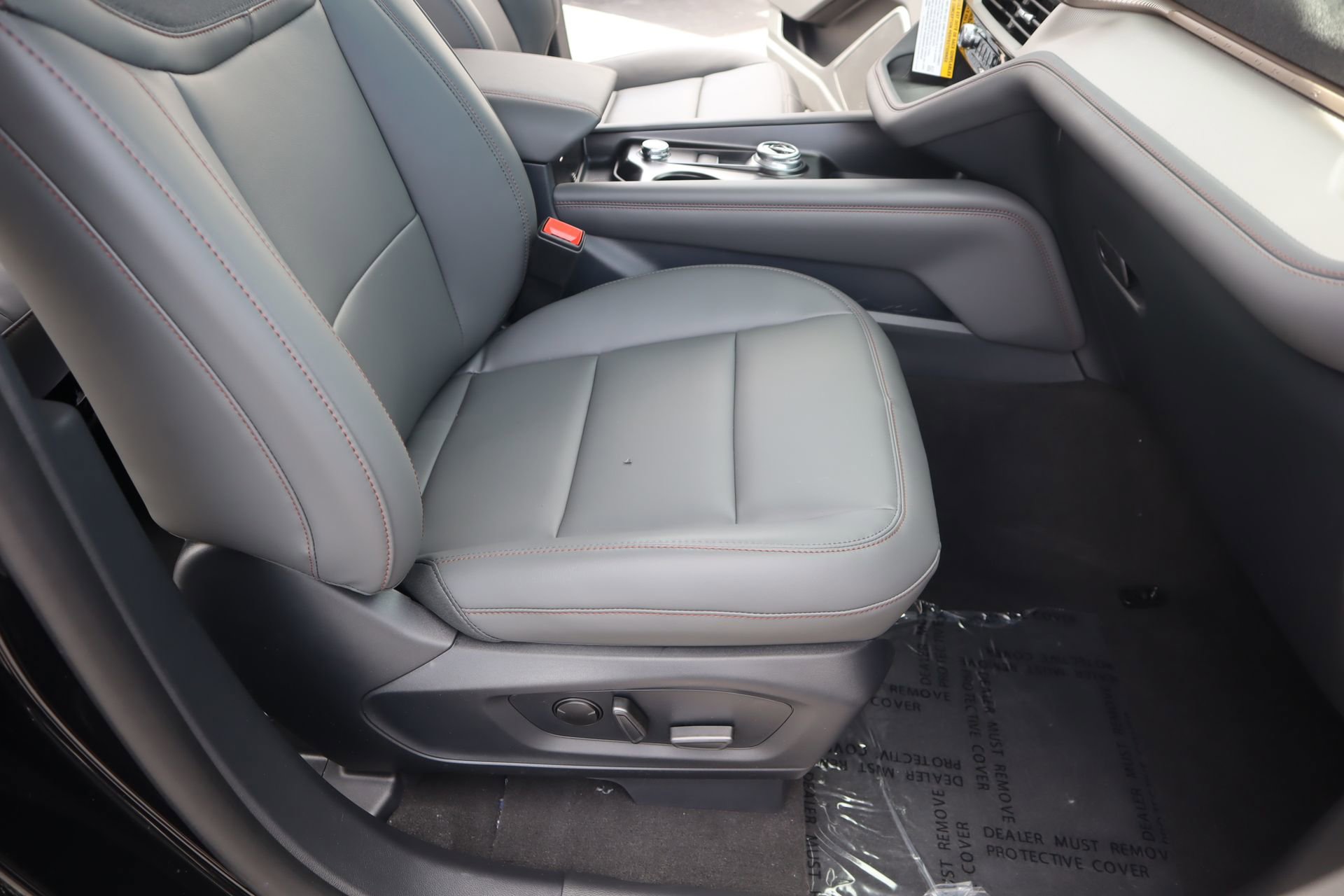 New 2026 Ford Explorer Active image 14