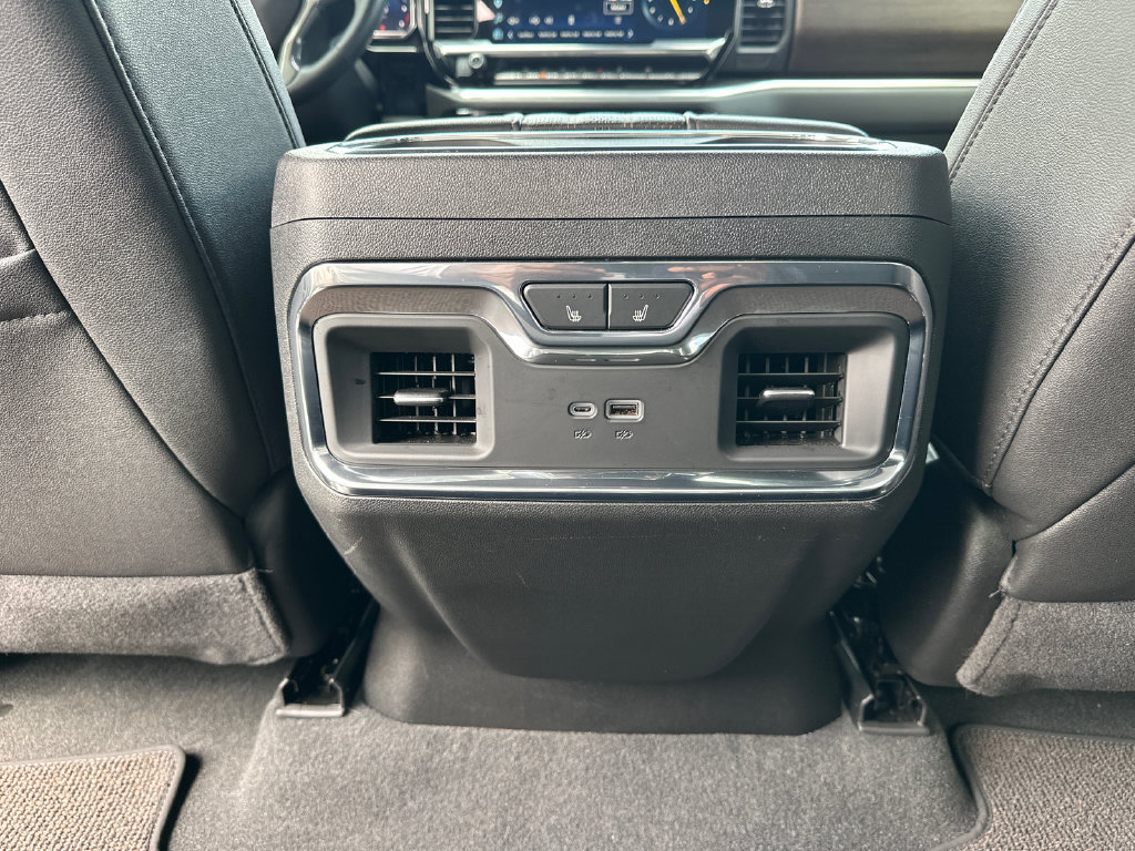 Used 2025 Chevrolet Silverado 1500 High Country w/ Midnight Edition AWD/4WD image 22
