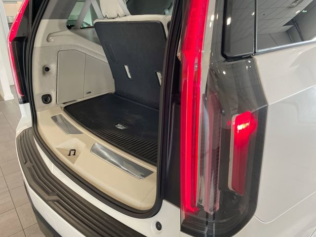 Certified 2024 Cadillac Escalade Sport Platinum image 15