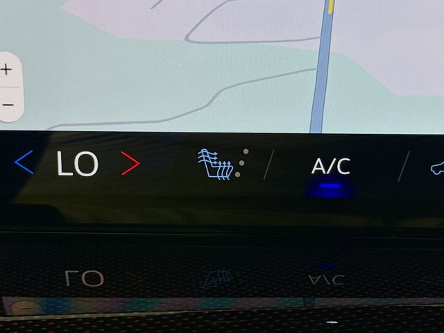 New 2026 Chevrolet Traverse Z71 w/ Enhanced Driving Package image 24