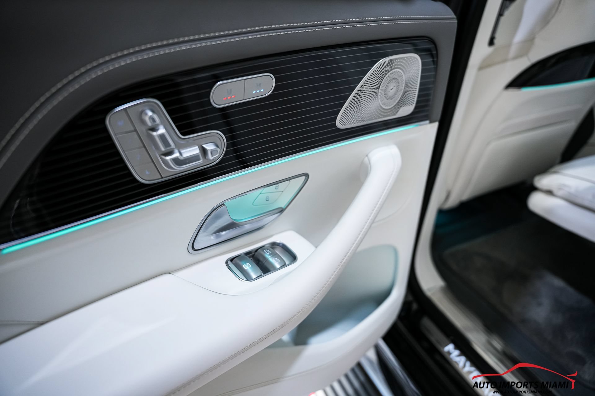 Used 2024 Mercedes-Benz Maybach GLS 600 4MATIC image 69