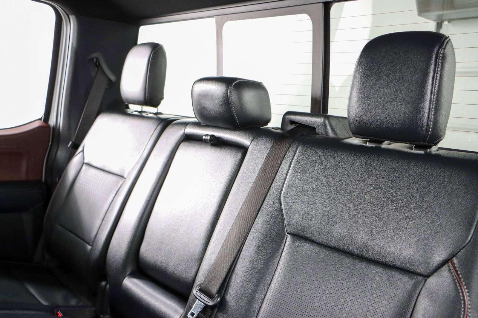 Used 2022 Ford F150 Lariat w/ Equipment Group 502A High image 28