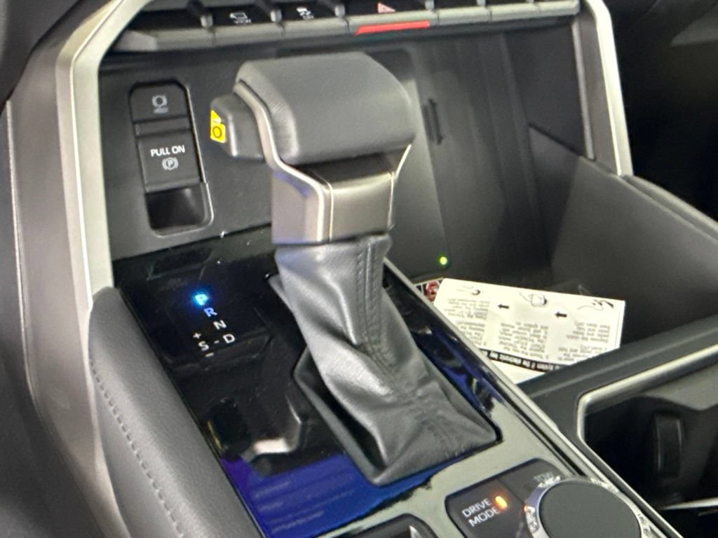 New 2026 Toyota Tundra Limited AWD/4WD image 24
