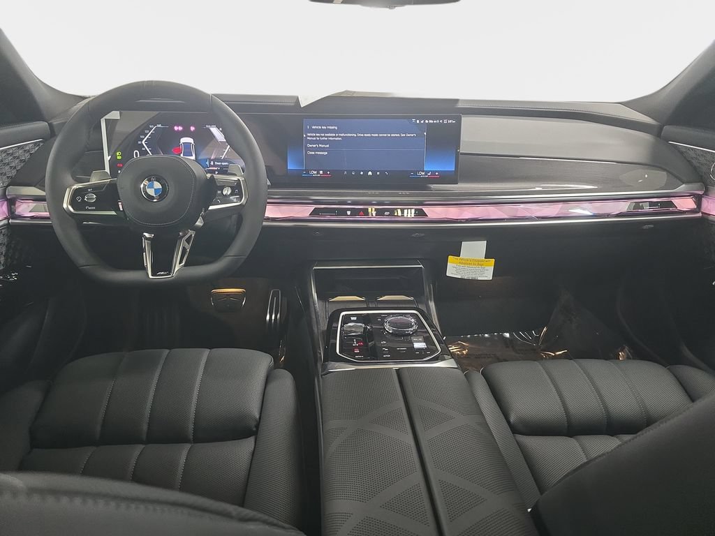 New 2026 BMW 760i xDrive w/ Luxury Rear Seating Package AWD/4WD image 7