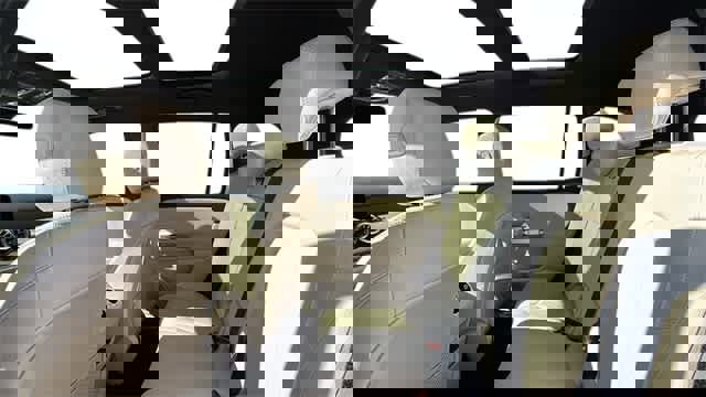 Certified 2025 Mercedes-Benz GLB 250 4MATIC image 9