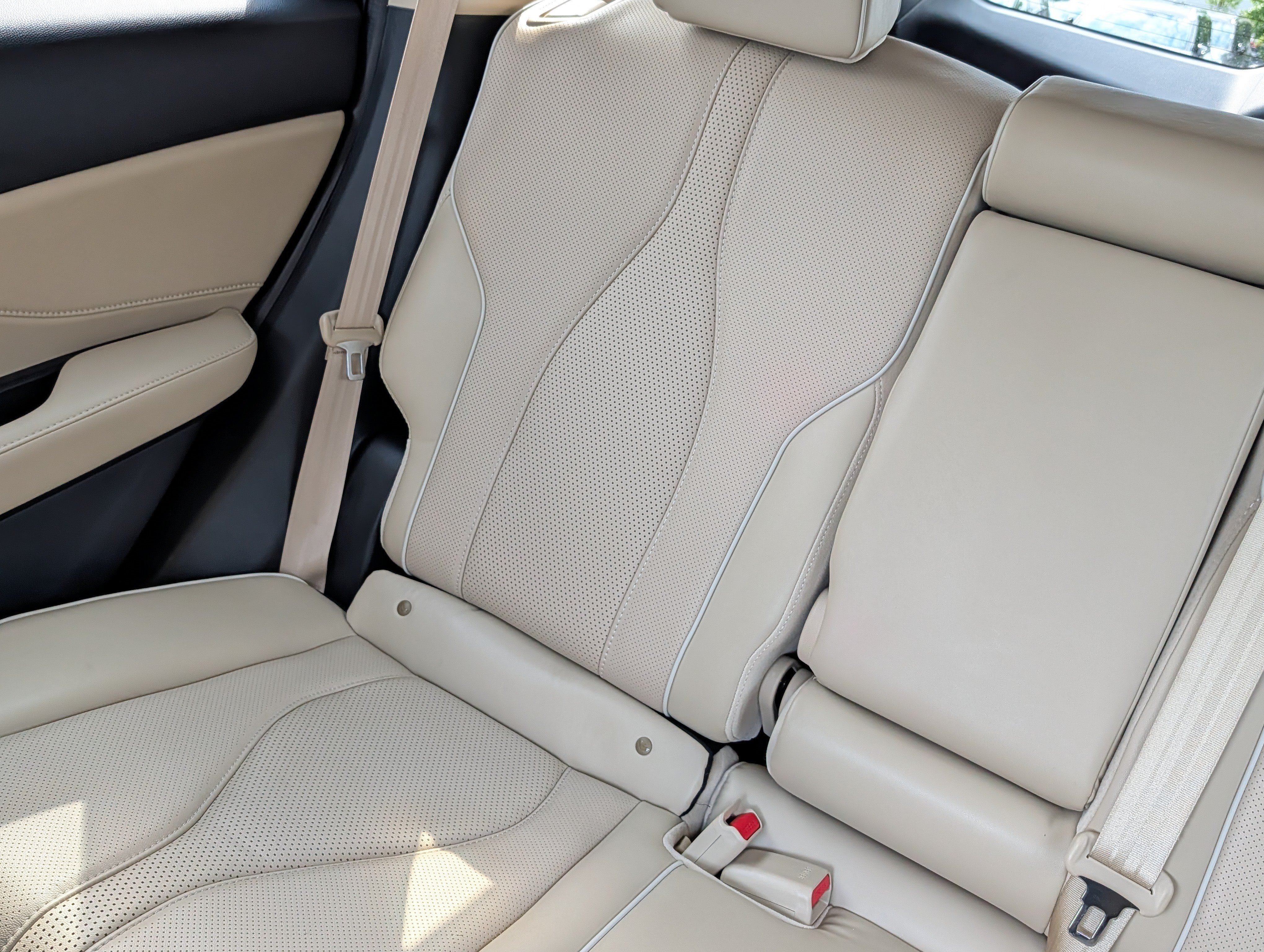 Used 2019 Acura RDX w/ Advance Package AWD/4WD image 12
