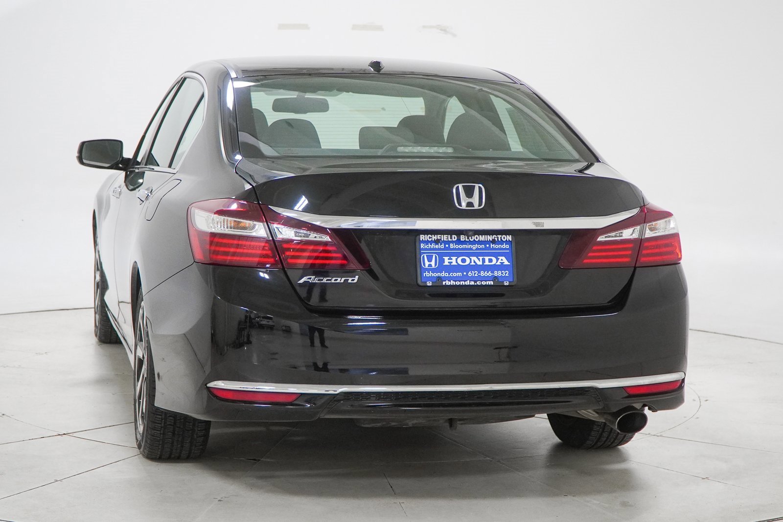 Used 2016 Honda Accord EX-L image 7