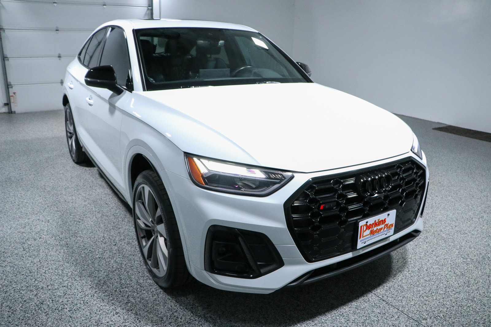 Used 2023 Audi SQ5 Premium Plus w/ Premium Plus Package AWD/4WD image 5