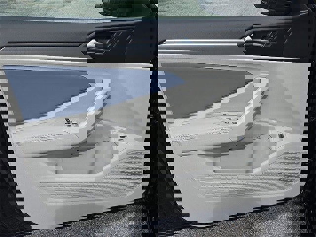 New 2025 Volkswagen Jetta SE image 14