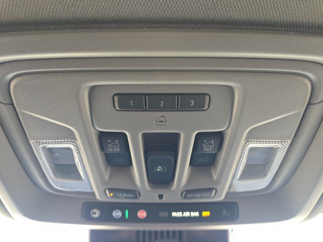 Used 2025 GMC Sierra 2500 SLT w/ SLT Premium Package AWD/4WD image 44