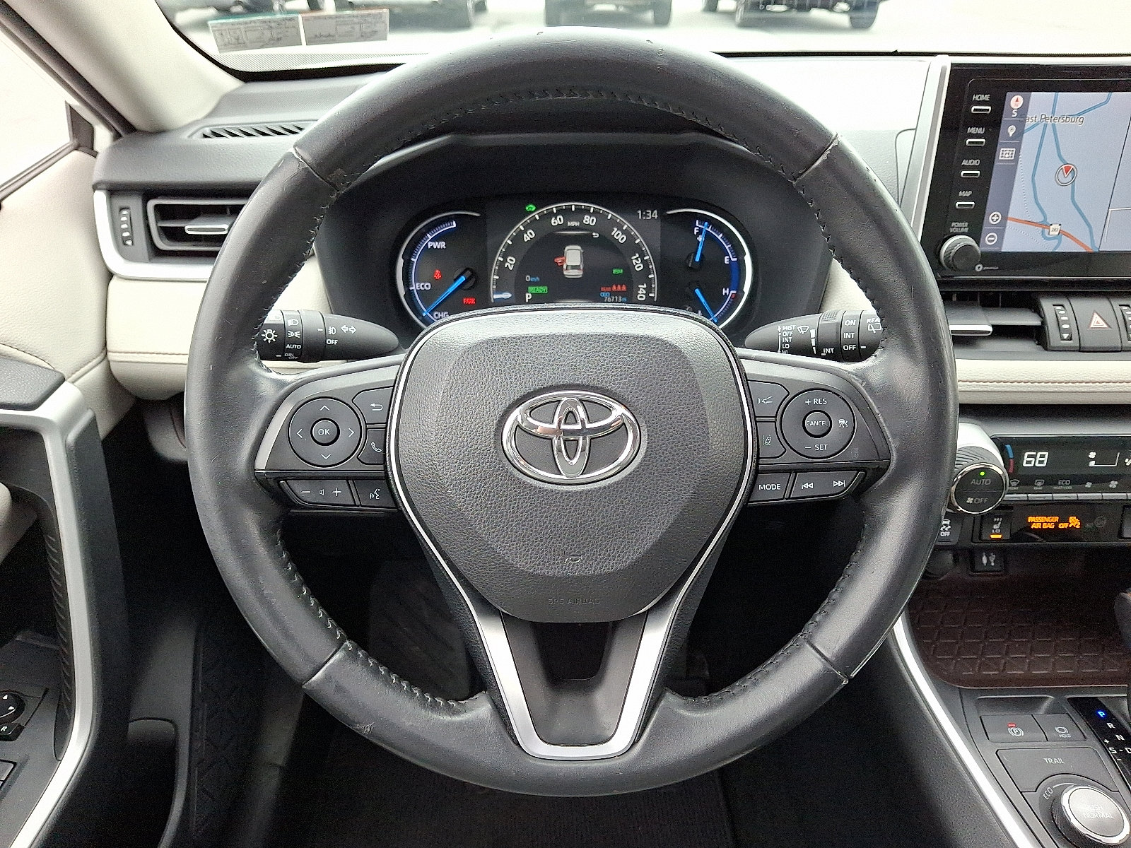 Used 2019 Toyota RAV4 Limited w/ Carpet Mat Package image 22