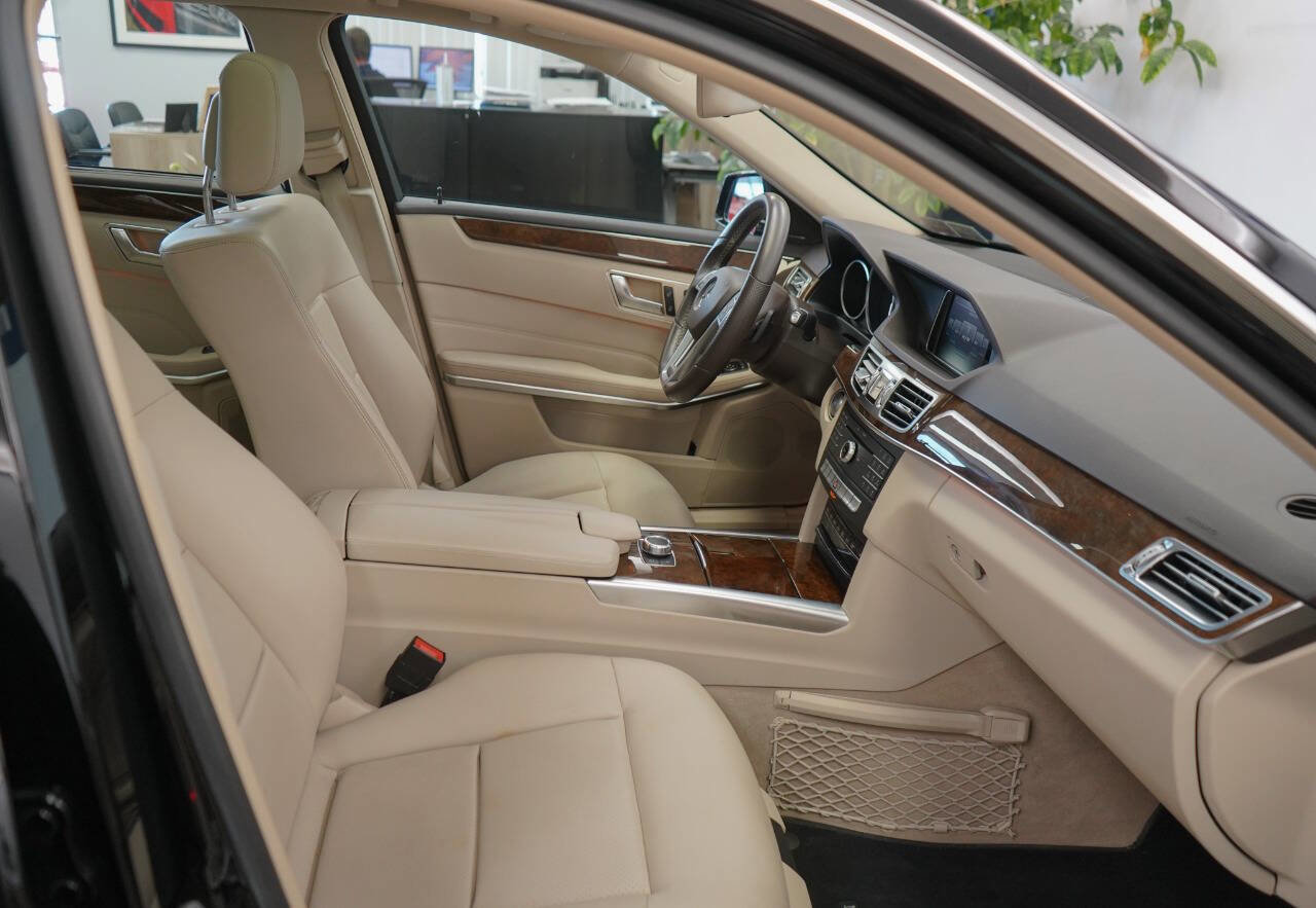Used 2016 Mercedes-Benz E 350 4MATIC Wagon image 51