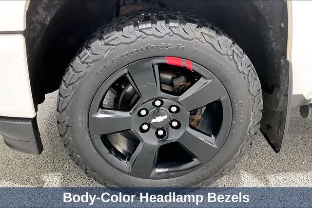 Used 2018 Chevrolet Silverado 1500 LT w/ Redline Edition AWD/4WD image 45
