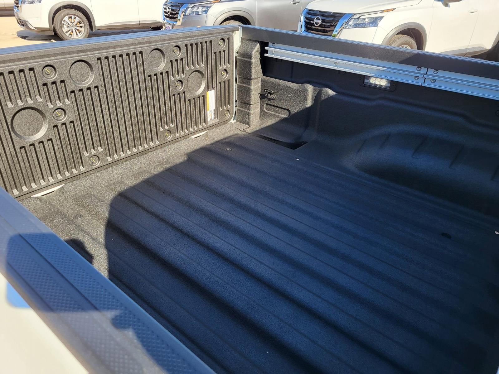 New 2026 Nissan Frontier Pro-X w/ Pro-X Convenience Package image 13