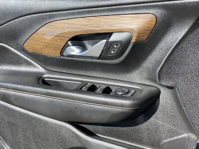 Used 2018 GMC Terrain SLE image 18