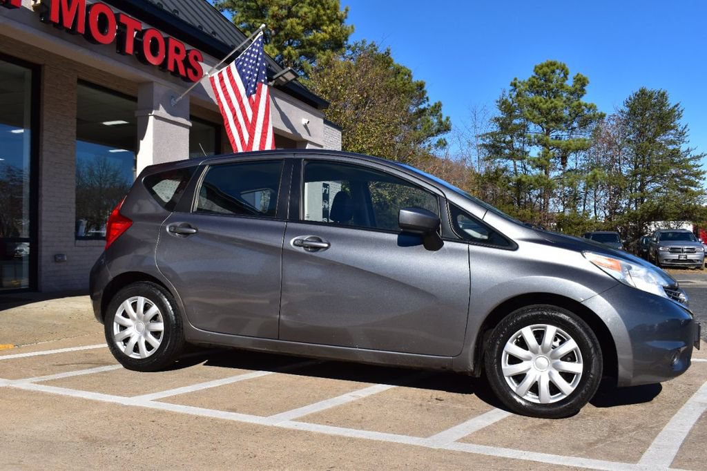 Used 2016 Nissan Versa Note SV FWD image 6