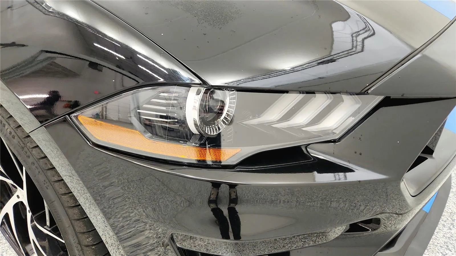 Used 2020 Ford Mustang GT image 14