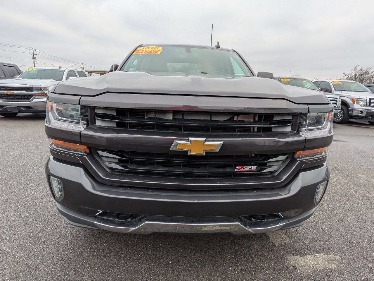 Used 2016 Chevrolet Silverado 1500 LT w/ All Star Edition image 3