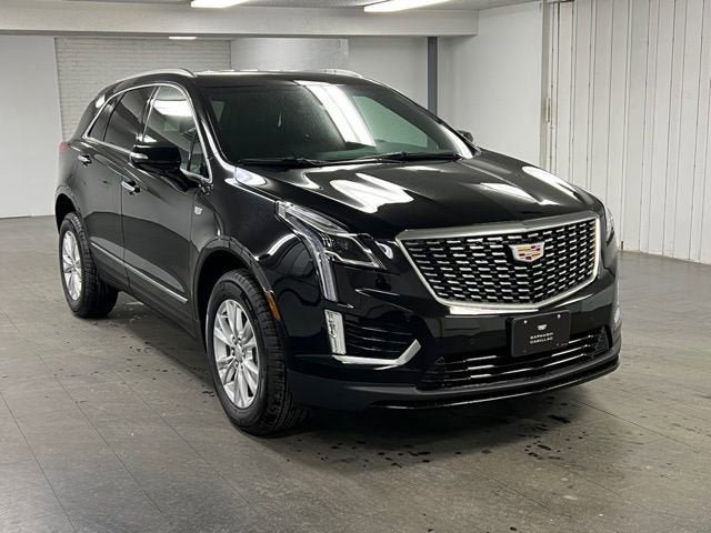 New 2026 Cadillac XT5 Luxury w/ LPO, Floor Liner Package AWD/4WD image 7