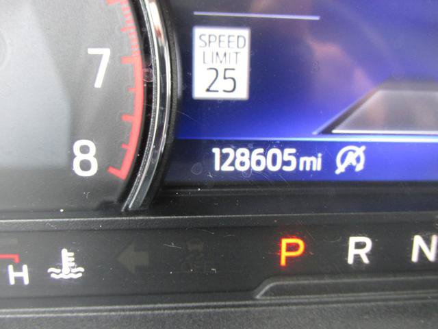 Used 2020 Ford Explorer Limited AWD/4WD image 6