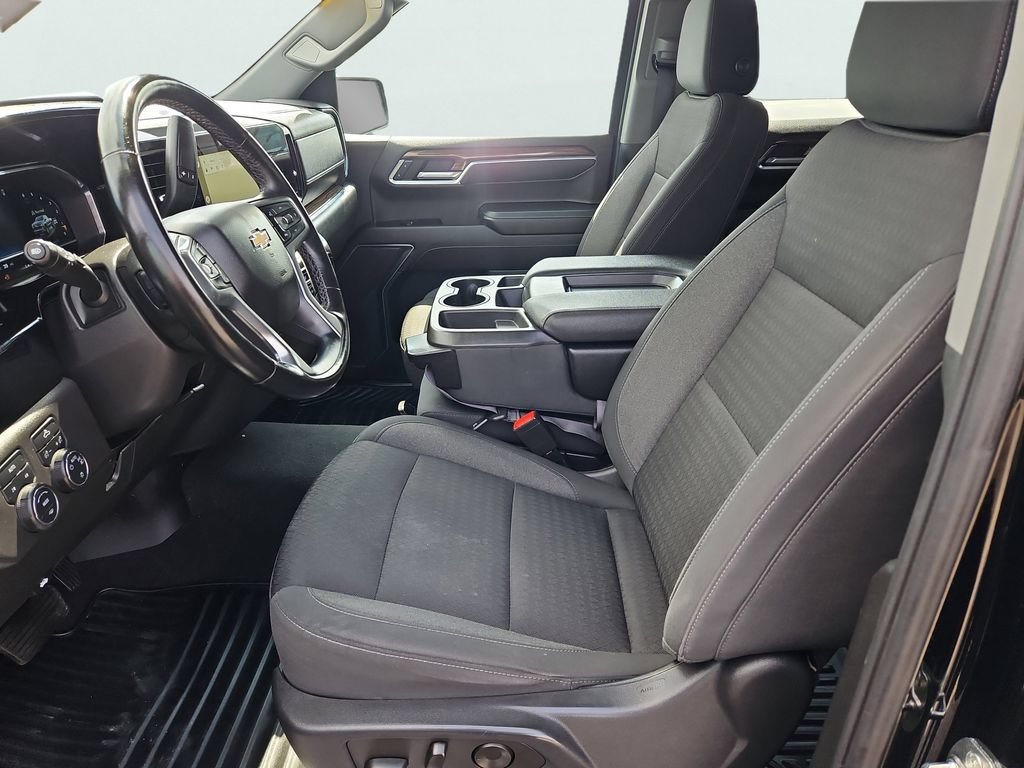 Certified 2023 Chevrolet Silverado 1500 LT AWD/4WD image 31