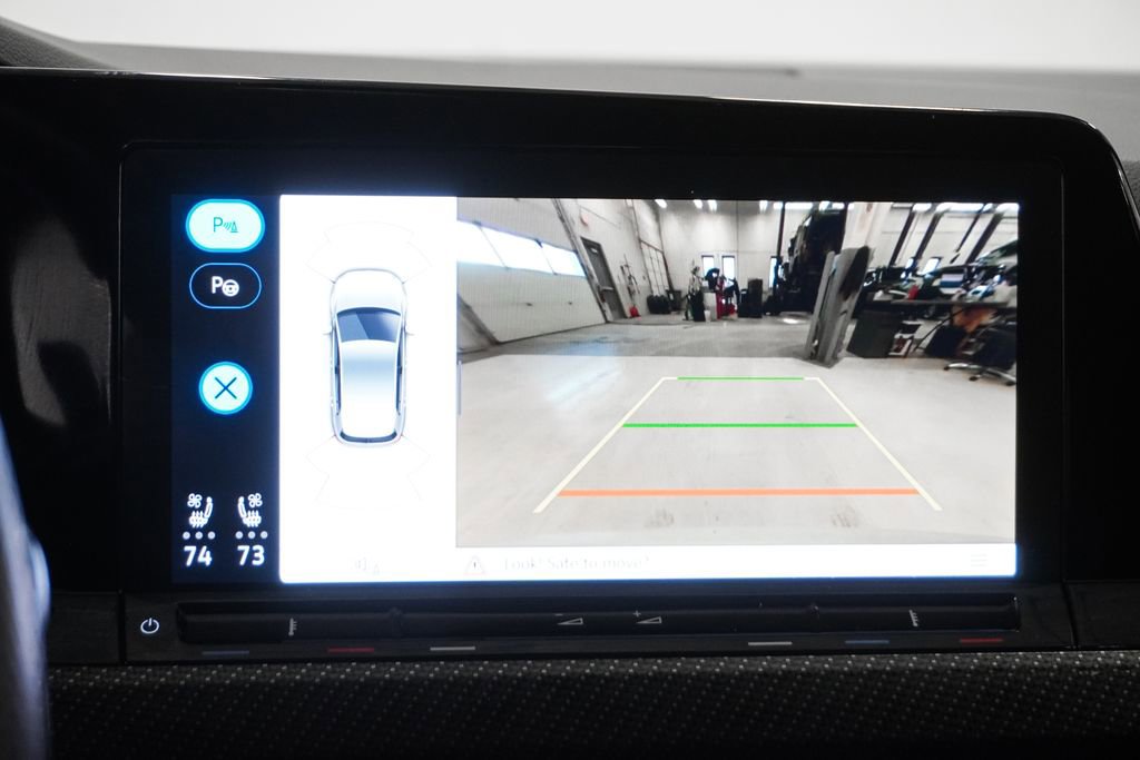 Used 2024 Volkswagen Golf R image 28