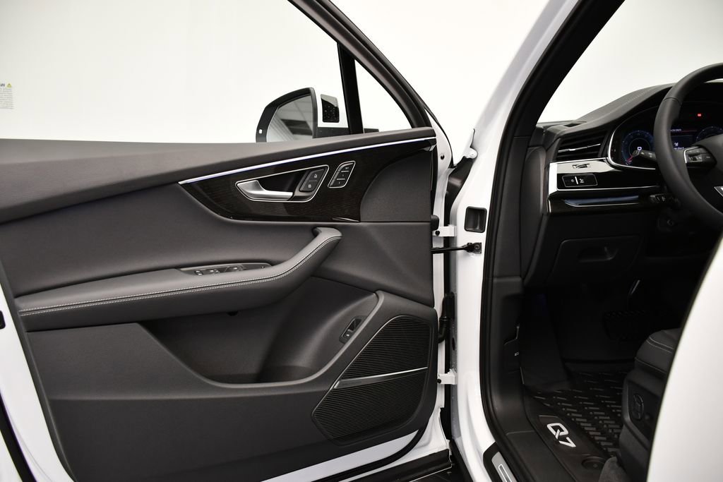 New 2026 Audi Q7 3.0T Premium Plus image 31