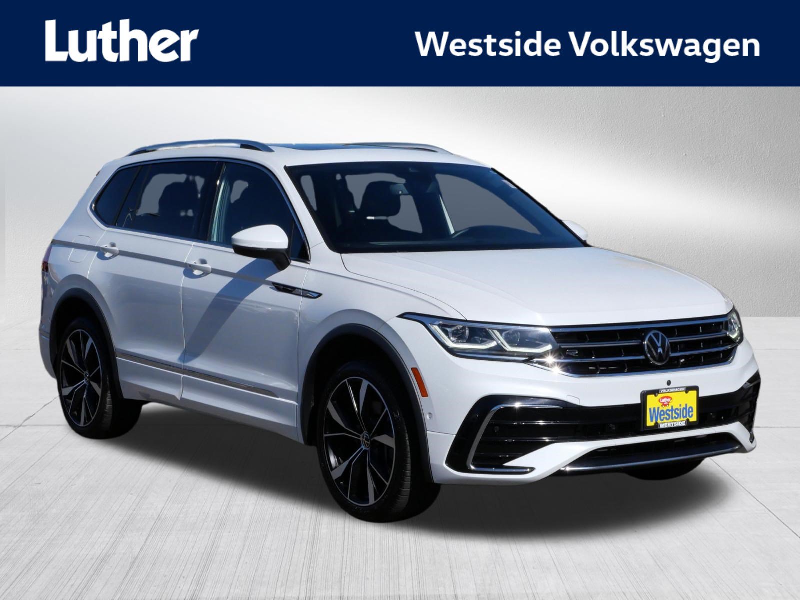 Used 2022 Volkswagen Tiguan SEL R-Line